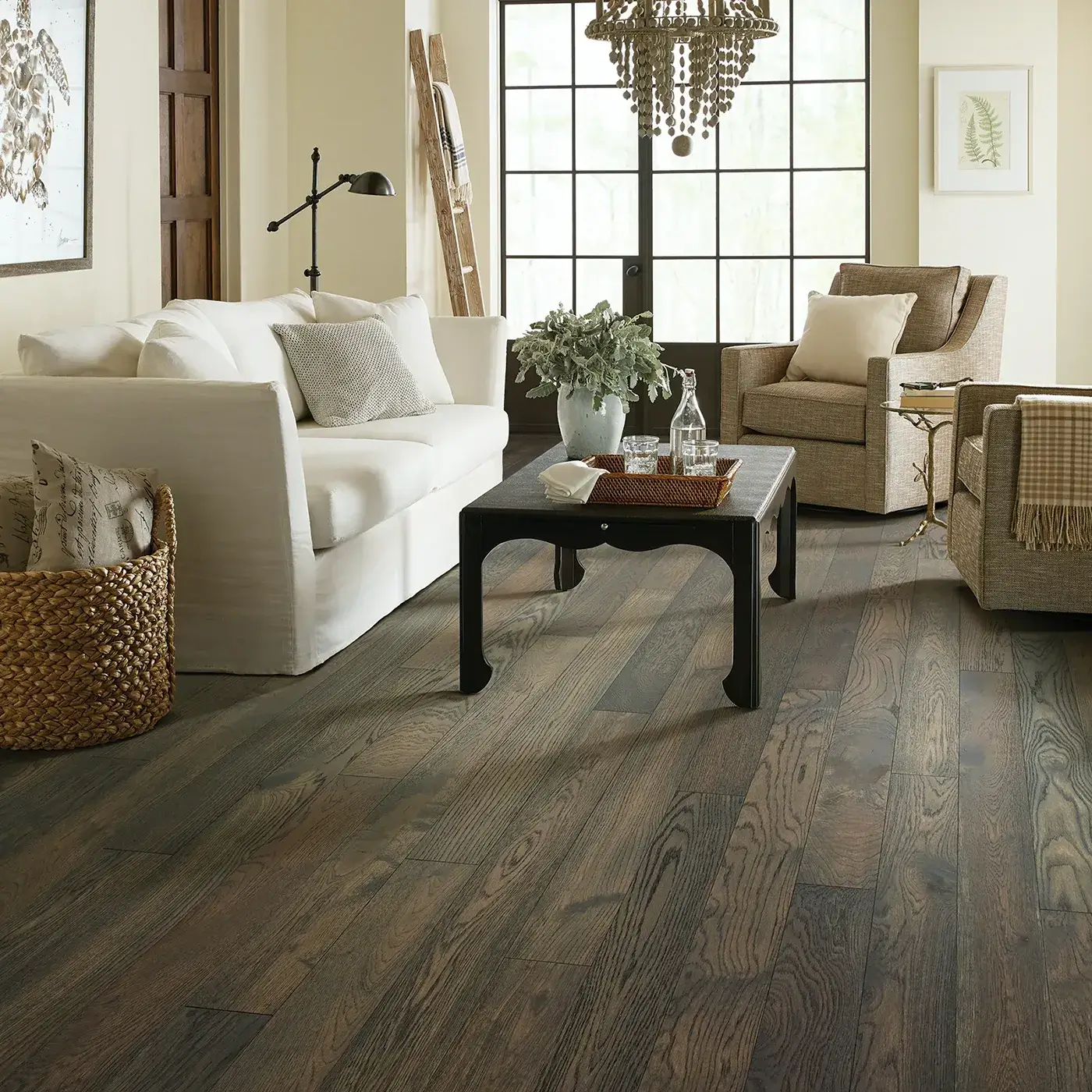 hardwood-gallery Hardwood in a living room | Mills Floor Covering