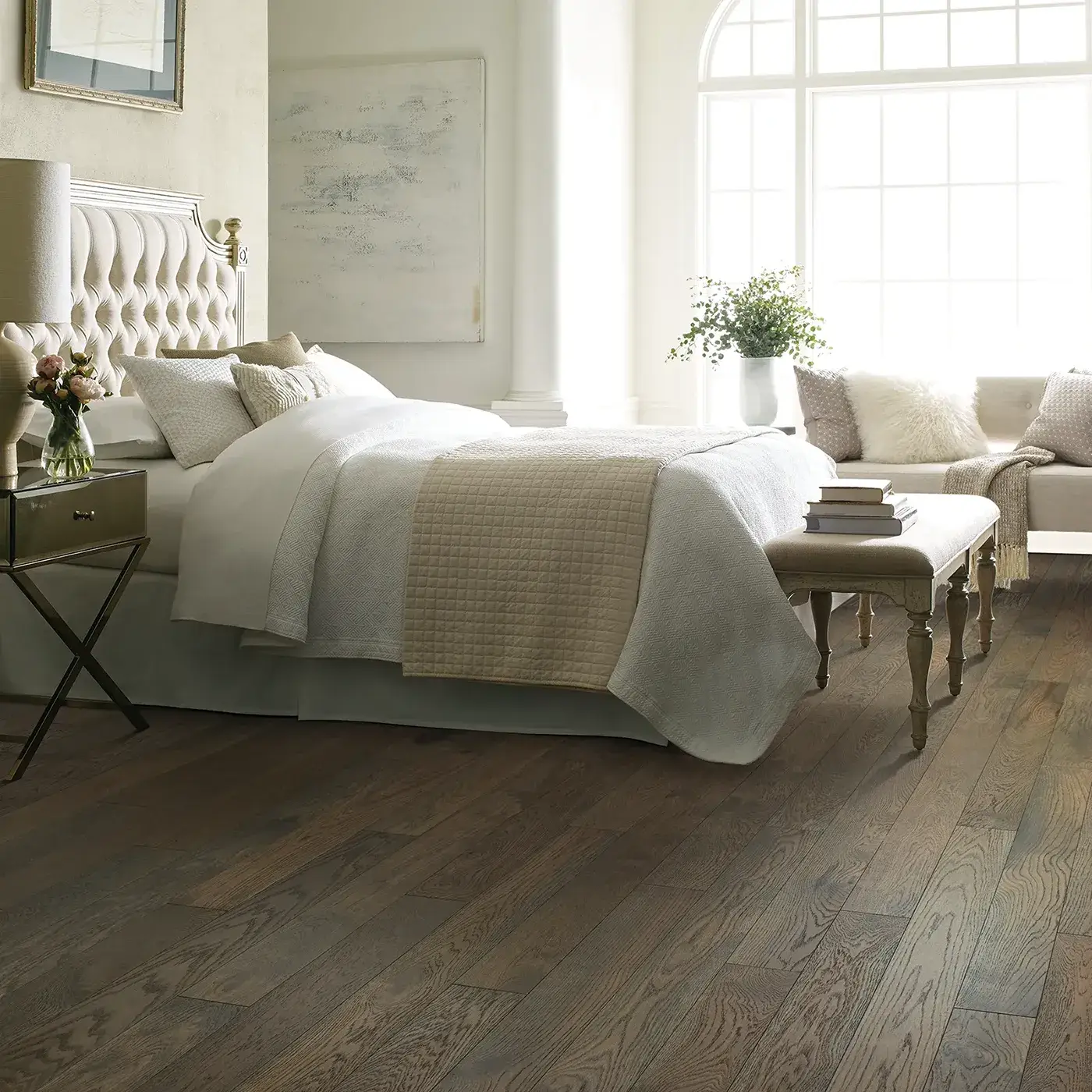 hardwood-gallery Bedroom Hardwood Flooring | Mills Floor Covering